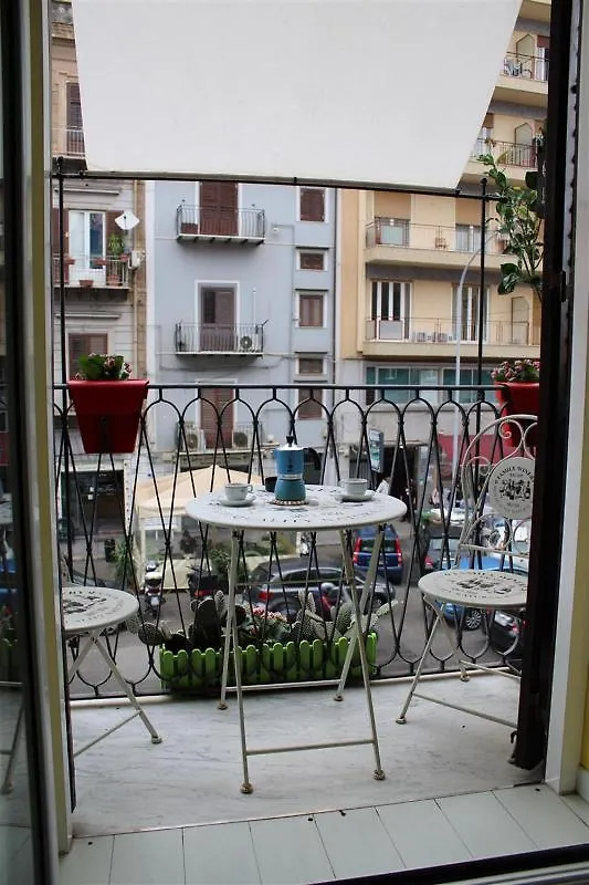 Green House Apartment Al Massimo Palermo Italy